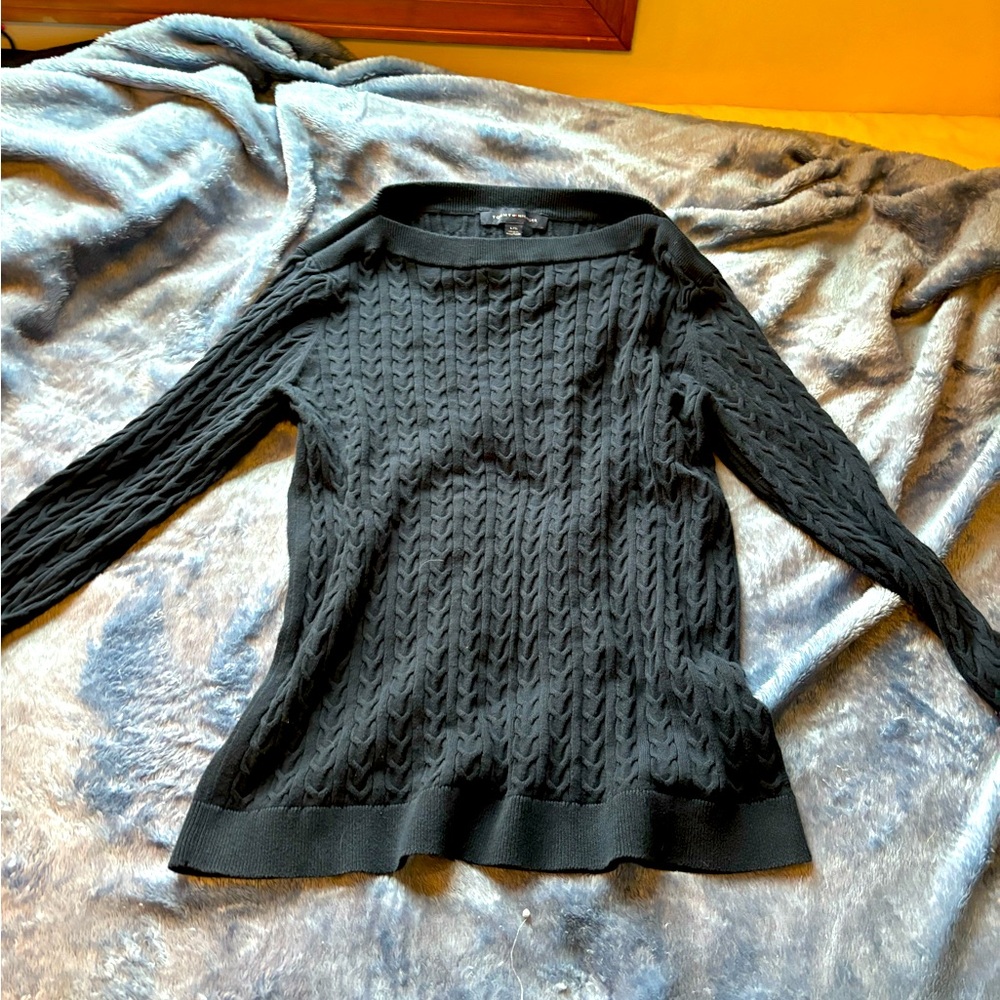 Deep blue Tommy Hilfiger cable knit sweater